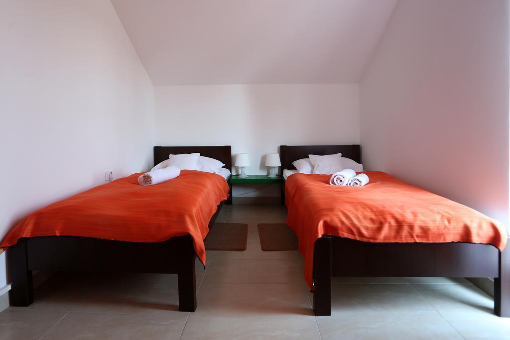 Bed & Breakfast Ana Svajcarnica Екстер'єр фото